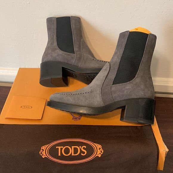 Tod’s trochetto suede leather boot size EU 35,5 or US 5,5 new - Picture 5 of 10